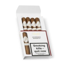 Davidoff Aniversario Entreacto Cigar - Pack of 4